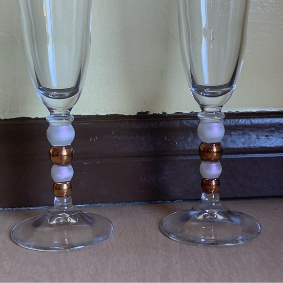 Fluted Champagne Glasses Italy Gold Trim Bulbous Stem - Set of 2 - Picture 2 of 12